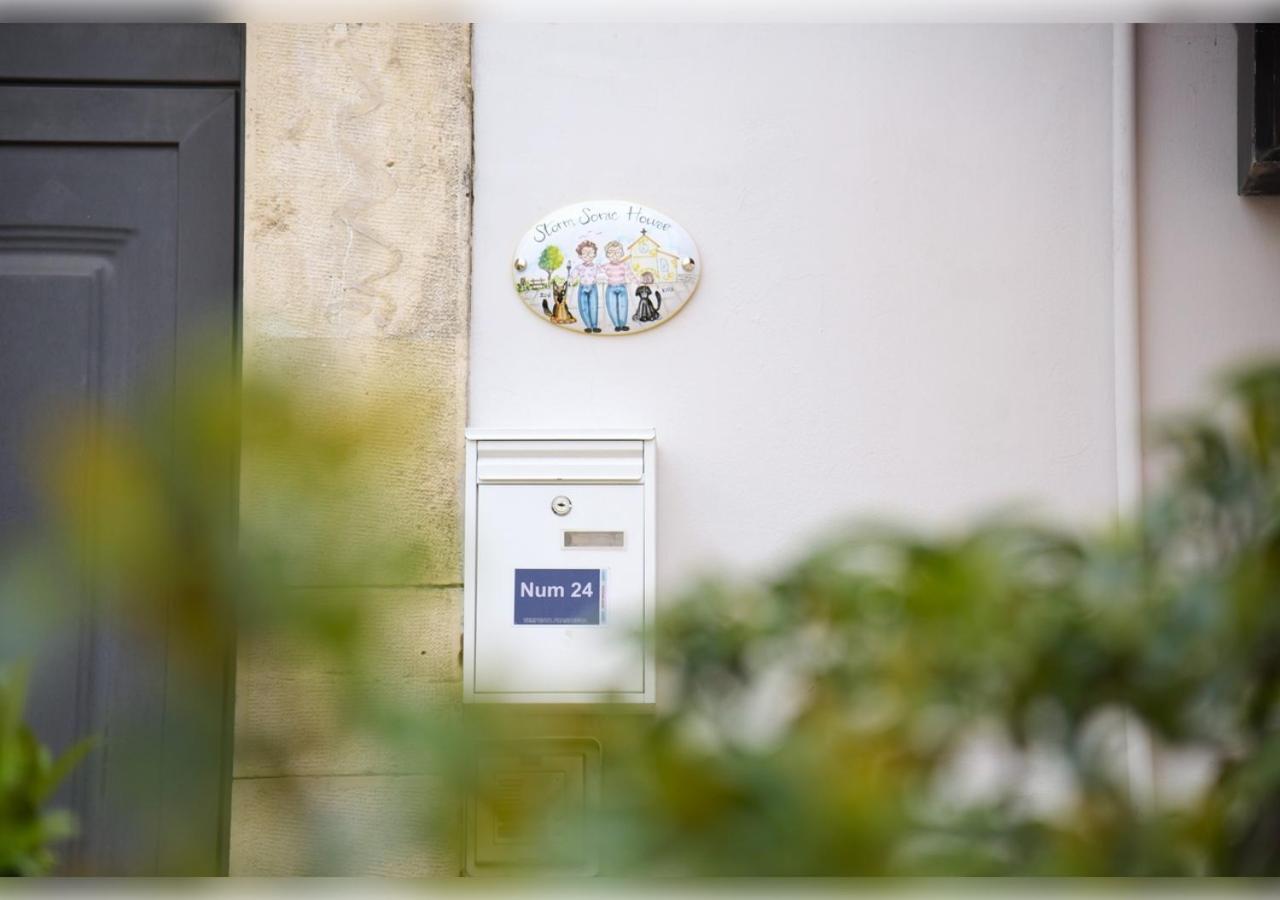 Storm Sonic House Apartment Palo del Colle Luaran gambar