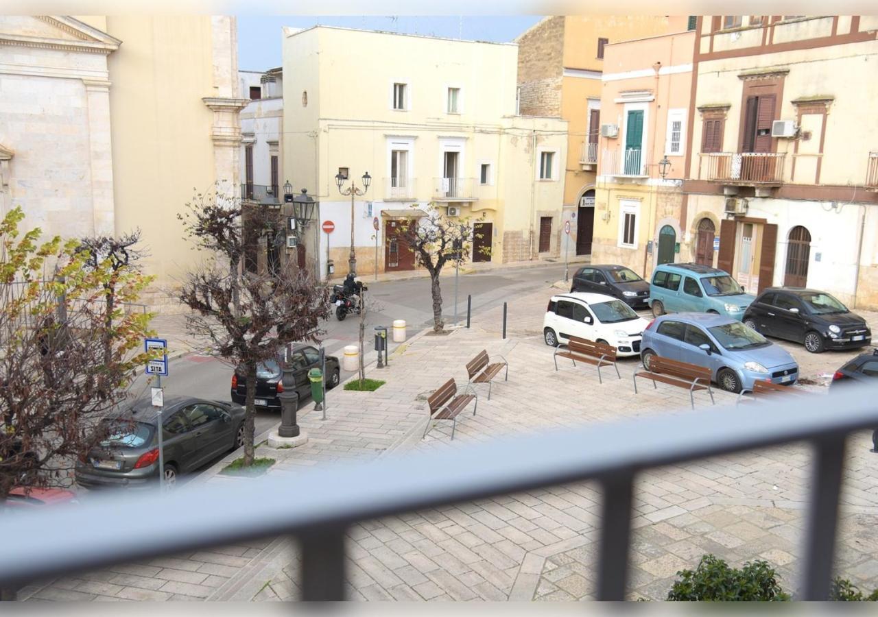 Storm Sonic House Apartment Palo del Colle Luaran gambar