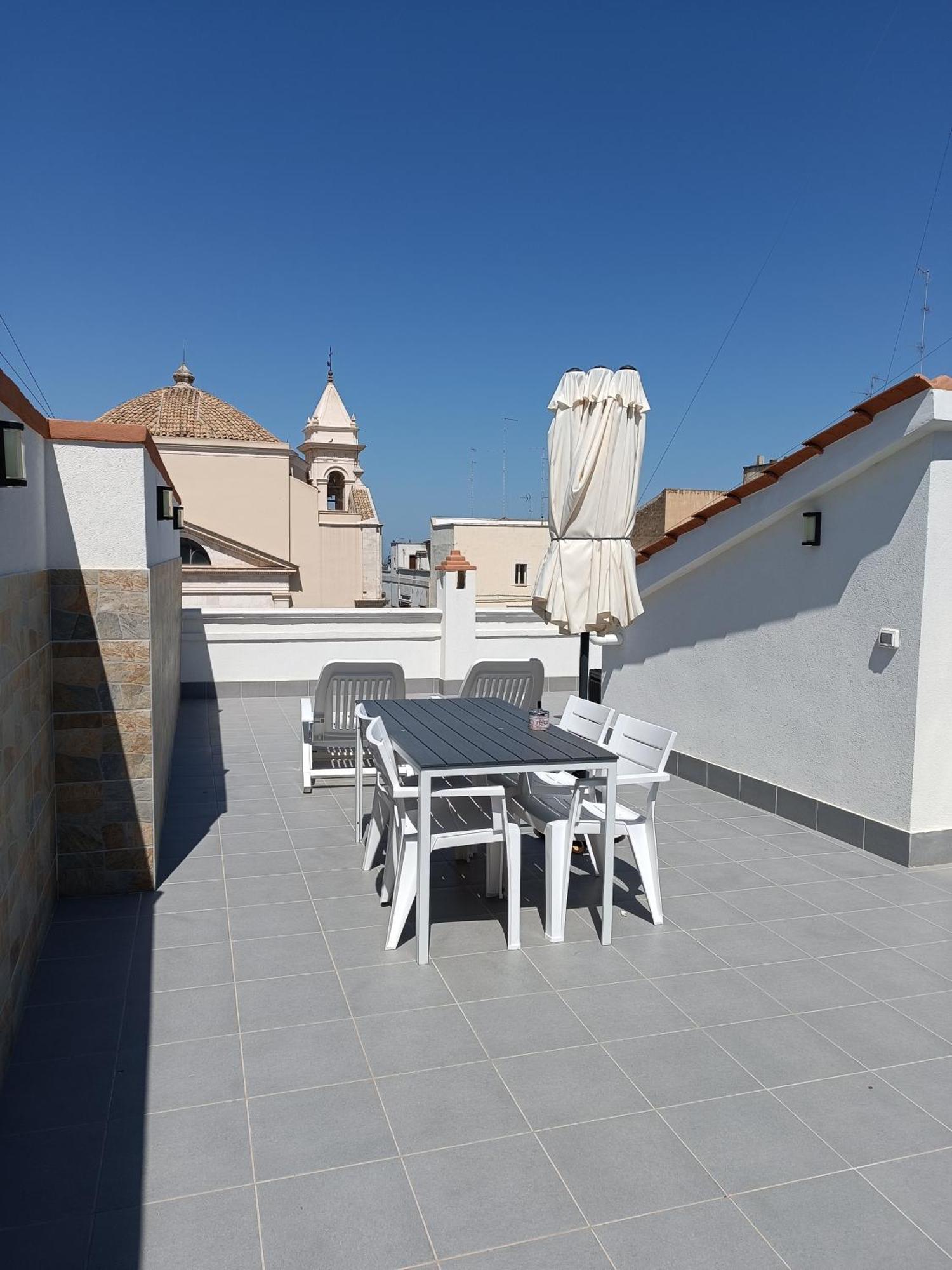 Storm Sonic House Apartment Palo del Colle Luaran gambar