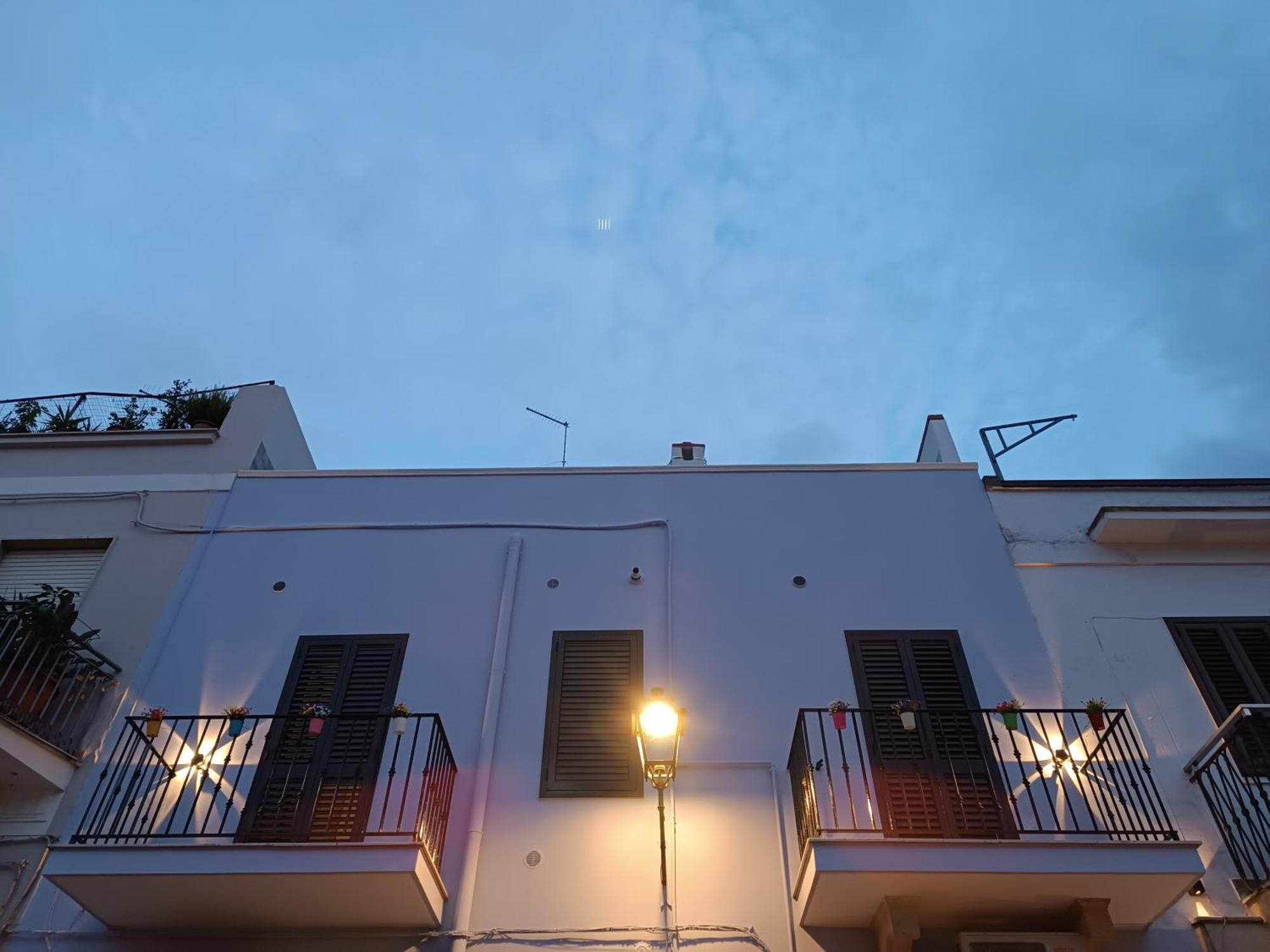 Storm Sonic House Apartment Palo del Colle Luaran gambar