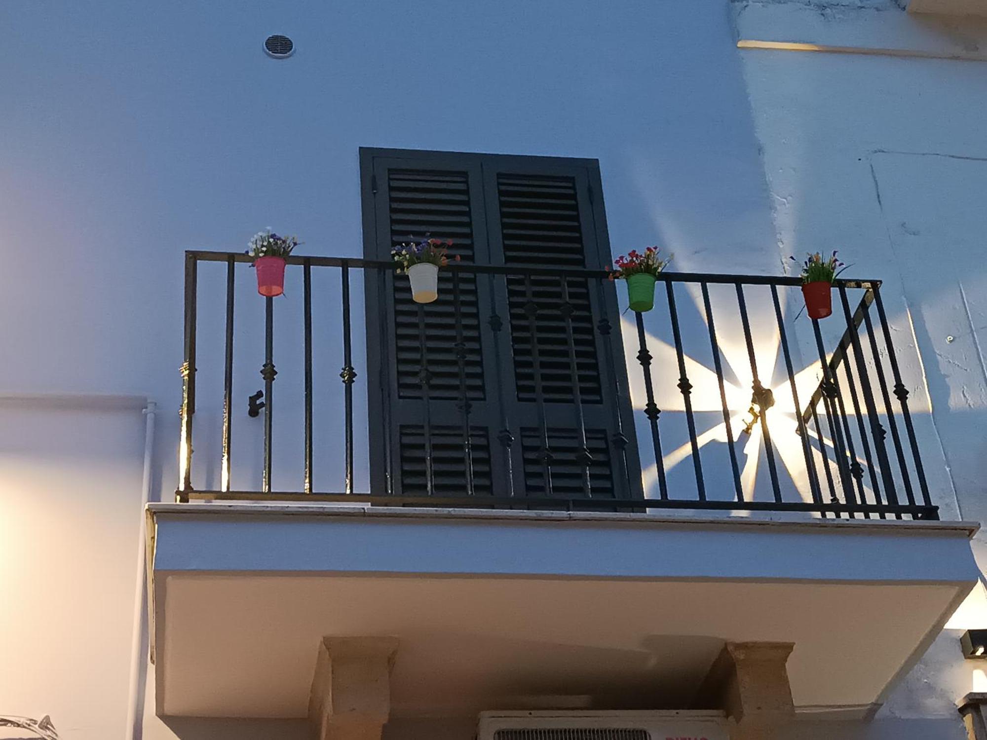 Storm Sonic House Apartment Palo del Colle Luaran gambar